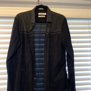 Calvin Klein Large button down men’s